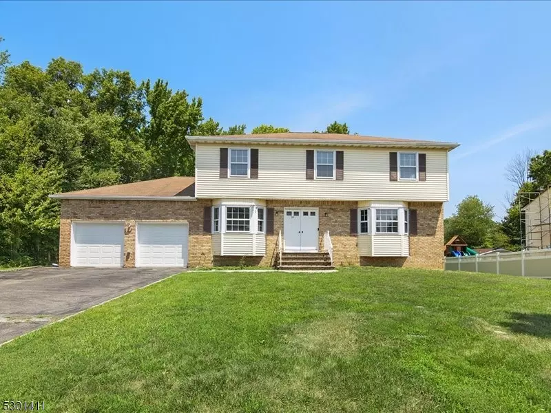 10 Marianne Pl, Parsippany-troy Hills Twp., NJ 07054