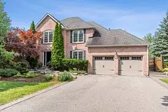 18 Harrowsmith PL, Richmond Hill, ON L4E 2J9