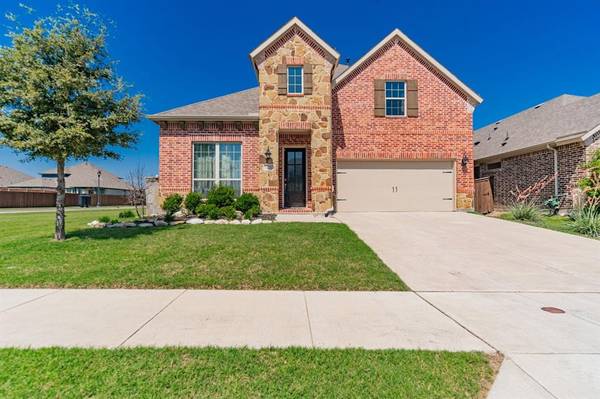 12201 Prudence Drive, Fort Worth, TX 76052