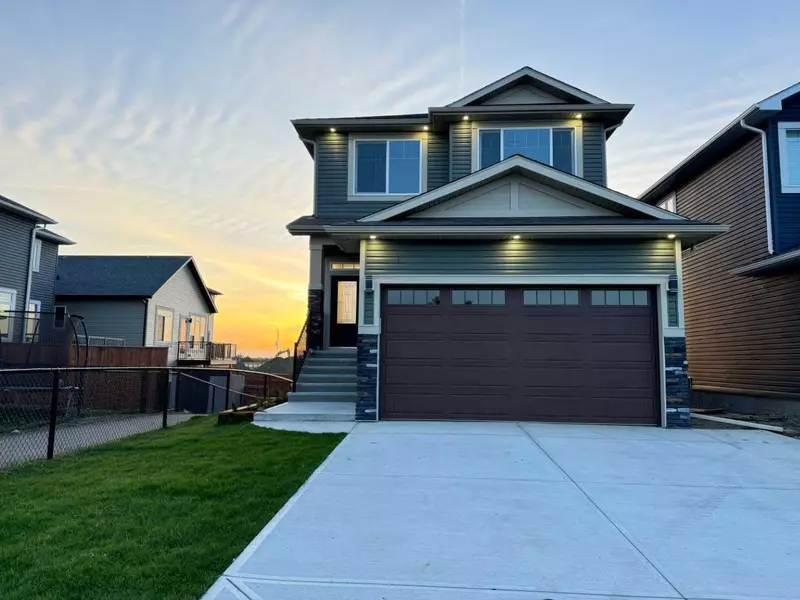 3 Lakewood Mews, Strathmore, AB T0J 1Y0