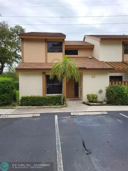 4698 NW 30th St  #1, Coconut Creek, FL 33063