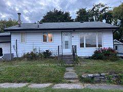 30 Hollen ST, Quinte West, ON K8V 4G7