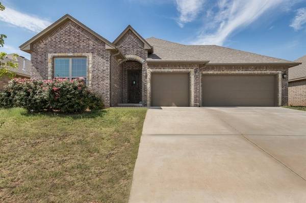 12617 NW 5th Street, Yukon, OK 73099