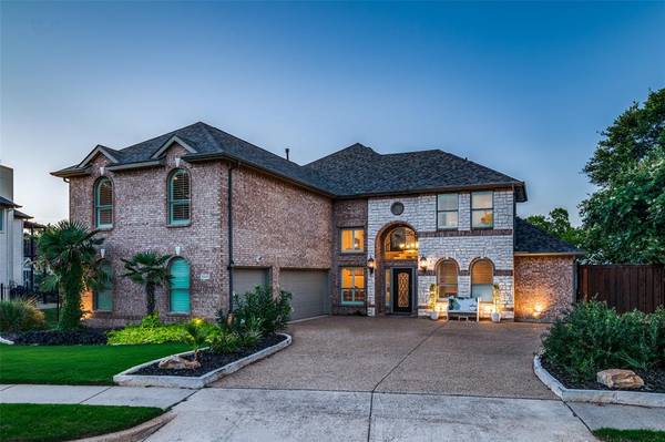 9905 Township Lane, Rowlett, TX 75087