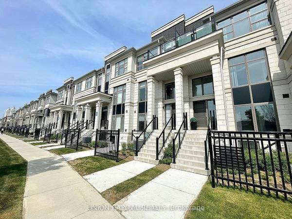 33 WUHAN LN, Markham, ON L6E 0V4