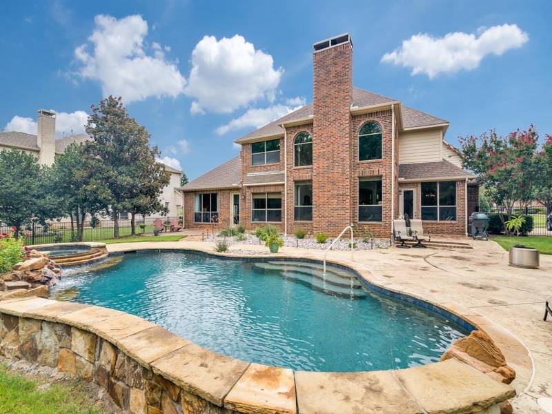 2204 Mockingbird Lane, Flower Mound, TX 75022