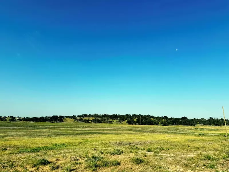 00 -- Longbow Ln, Fredericksburg, TX 78624