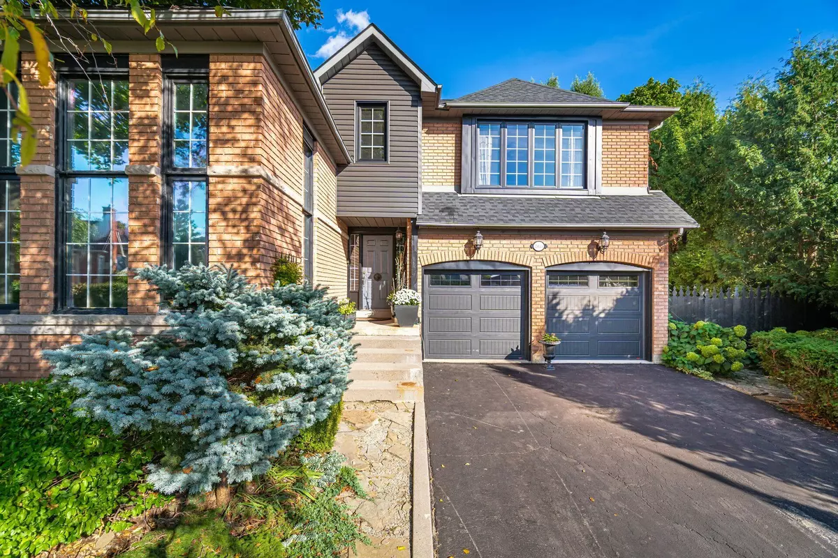 Mississauga, ON L5N 6K1,7183 Windrush CT