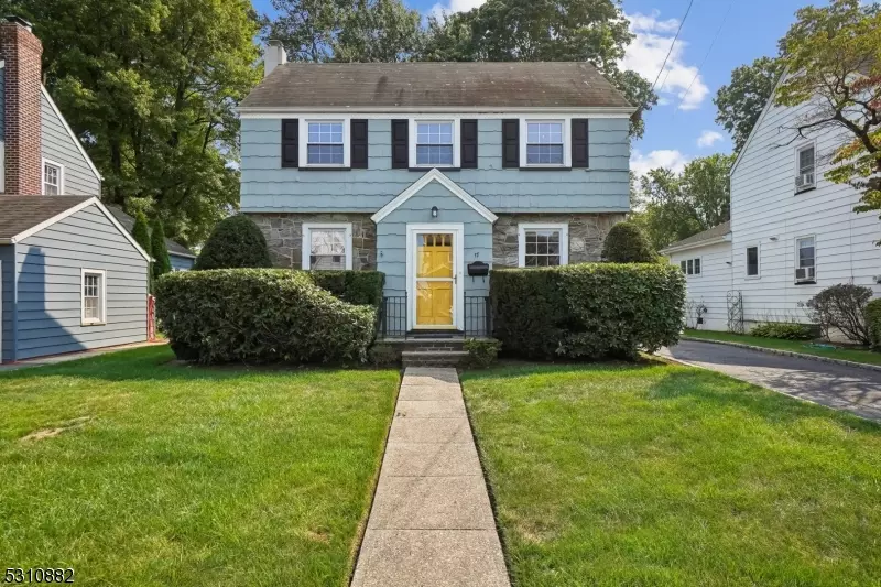 17 Darling Ave, Bloomfield Twp., NJ 07003