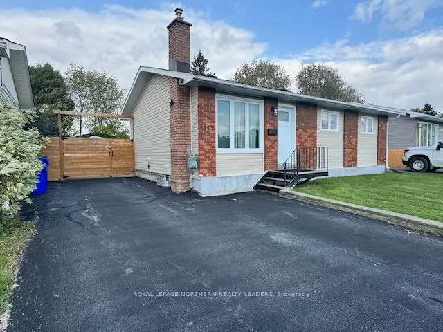 Timmins, ON P4N 7M2,263 Frontenac CRES