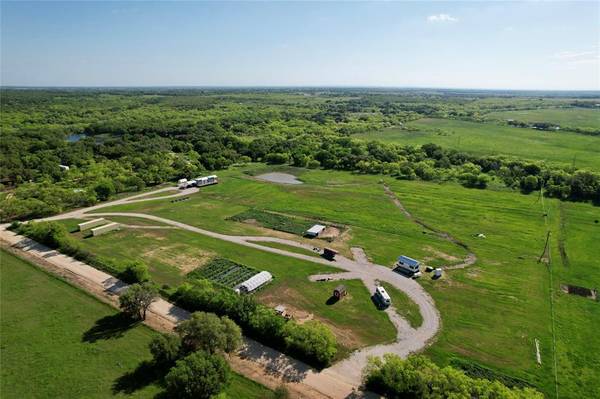 Carbon, TX 76435,355 County Road 351