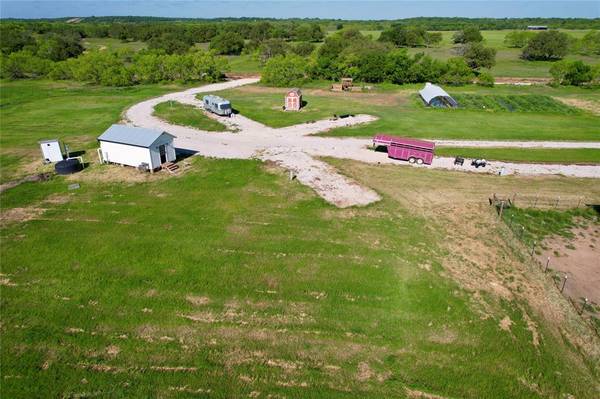 Carbon, TX 76435,355 County Road 351