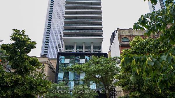 224 King ST W #403, Toronto C01, ON M5H 0A6