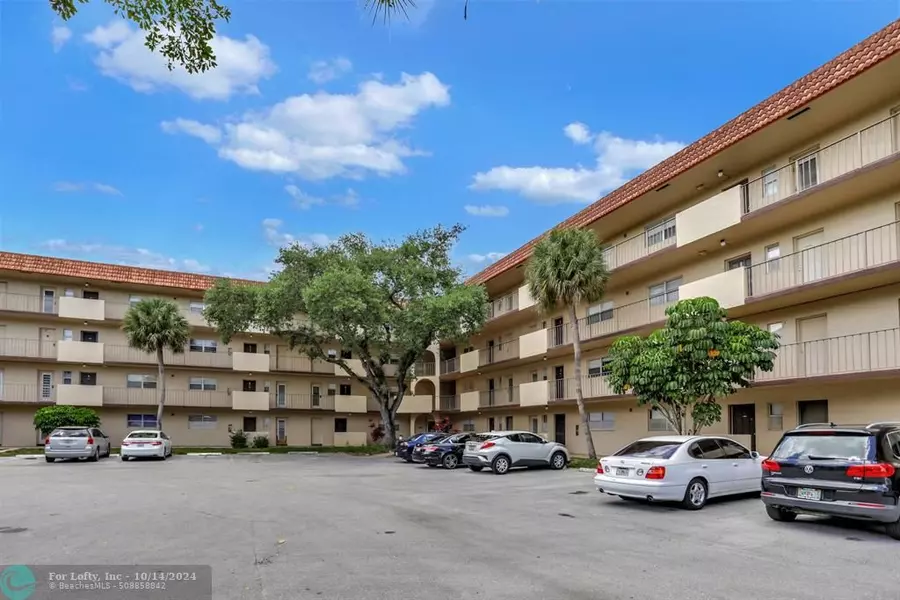 6301 N Falls Cir Dr  #307, Lauderhill, FL 33319