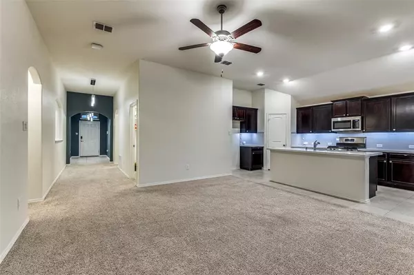 Haslet, TX 76052,436 Saguaro Drive