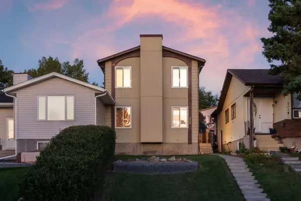 3112 50 ST Southwest, Calgary, AB T3E 6P6