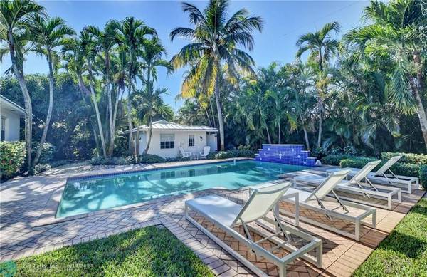 302 NW 11th St, Delray Beach, FL 33444