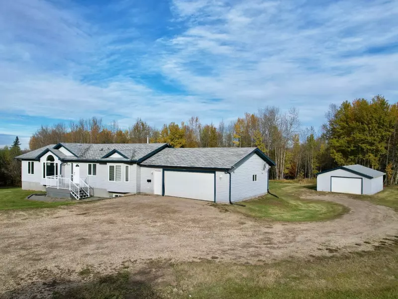 33, 113033 Township Road 592, Rural Woodlands County, AB T7S 1W3