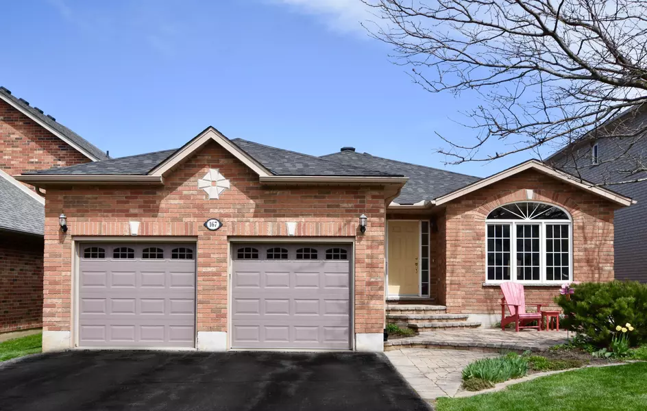 167 Crompton DR, Barrie, ON L4M 6P1