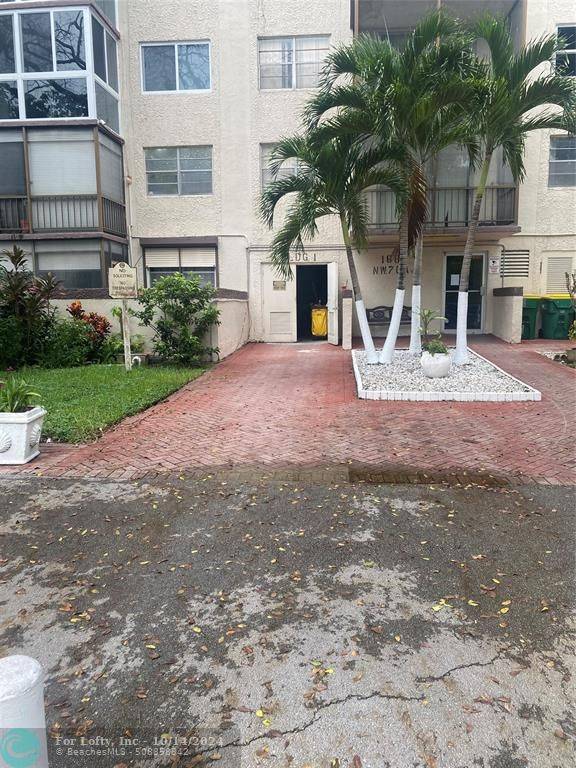 Plantation, FL 33313,1681 NW 70th Ave  #111