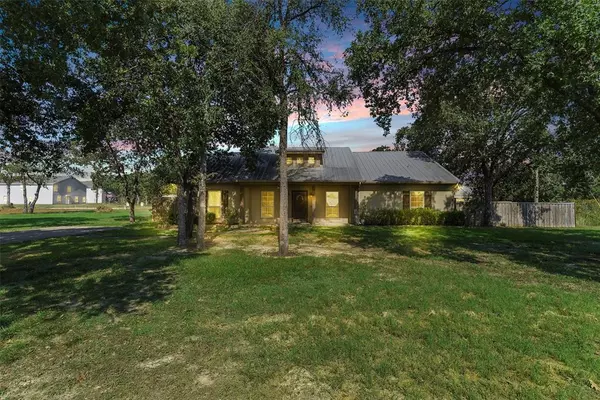 Tolar, TX 76476,400 E 3rd Street