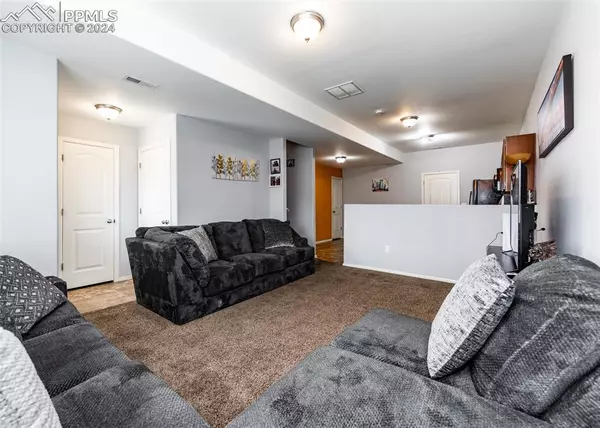 Colorado Springs, CO 80910,1888 Final View ALY