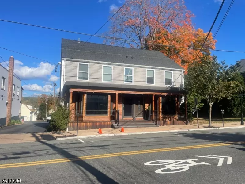 271 Main street, Hackettstown Town, NJ 07840