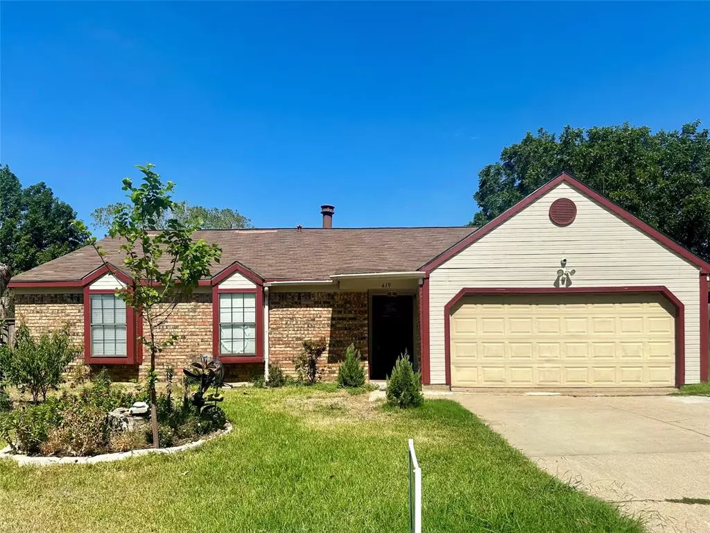 Lewisville, TX 75067,419 Creekwood Lane