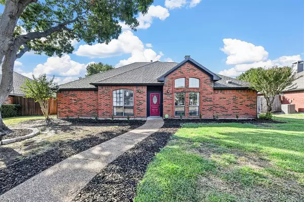 1127 Seminole Trail, Carrollton, TX 75007