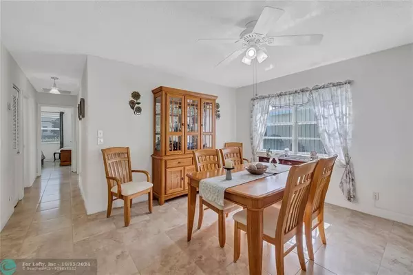 Lake Worth, FL 33467,7359 N PINE PARK Drive