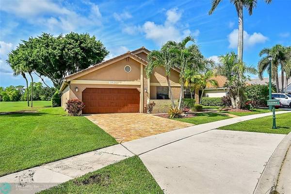 Boca Raton, FL 33428,11084 CLOVER LEAF CIR