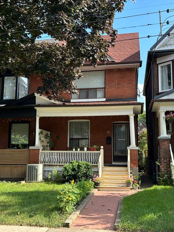 83 Geoffrey ST #Lower, Toronto W01, ON M6R 1P2