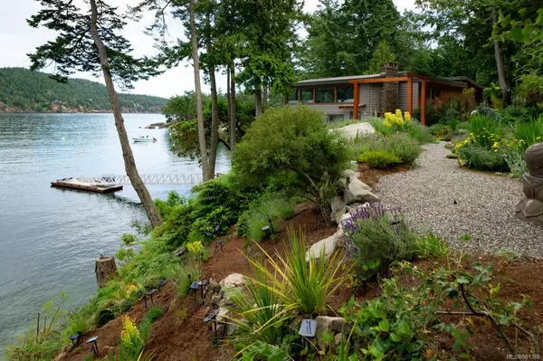 Pender Island, BC V0N 2M2,7909 Bedwell Dr