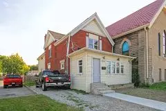 London, ON N6B 2L1,178 WELLINGTON ST