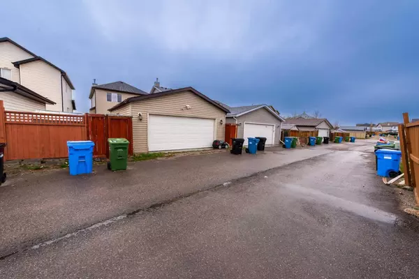 Calgary, AB T3J 5M5,75 Saddlebrook GDNS NE