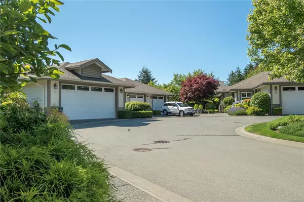 Comox, BC V9M 4E6,1285 Guthrie Rd #2