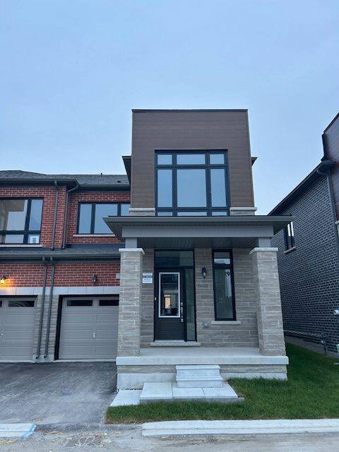 32 Blick CRES, Aurora, ON L4G 7Y9