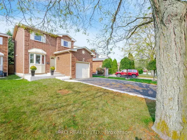 Brampton, ON L6Z 1S3,39 Lakecrest TRL