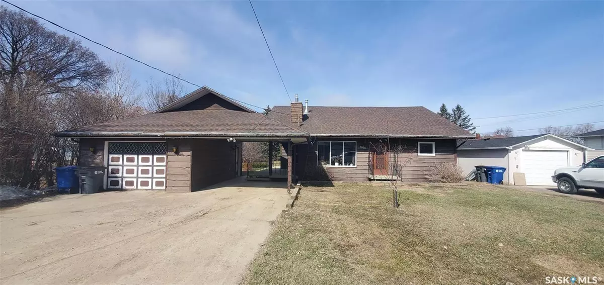 Grenfell, SK S0G 2B0,806 Garnet STREET