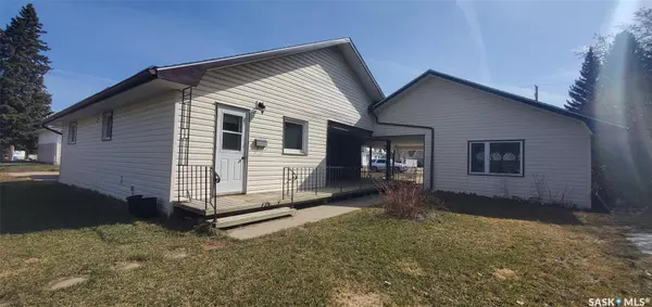 Grenfell, SK S0G 2B0,806 Garnet STREET