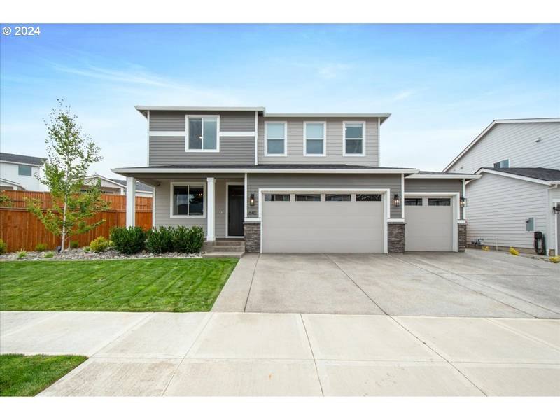 640 N KEMPER LOOP, Ridgefield, WA 98642