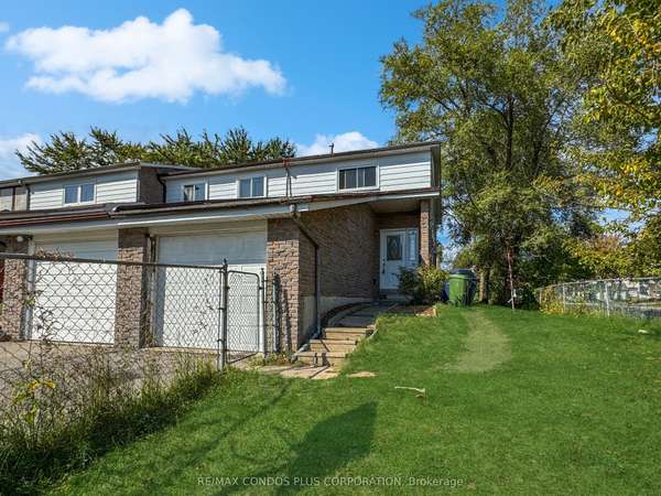 68 Burkwood CRES, Toronto E11, ON M1B 1P1