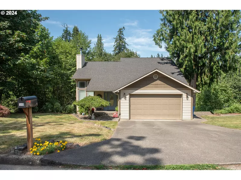 146 W CANYON VIEW DR, Longview, WA 98632