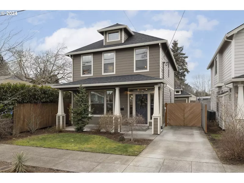 2319 NE 88TH AVE, Portland, OR 97220