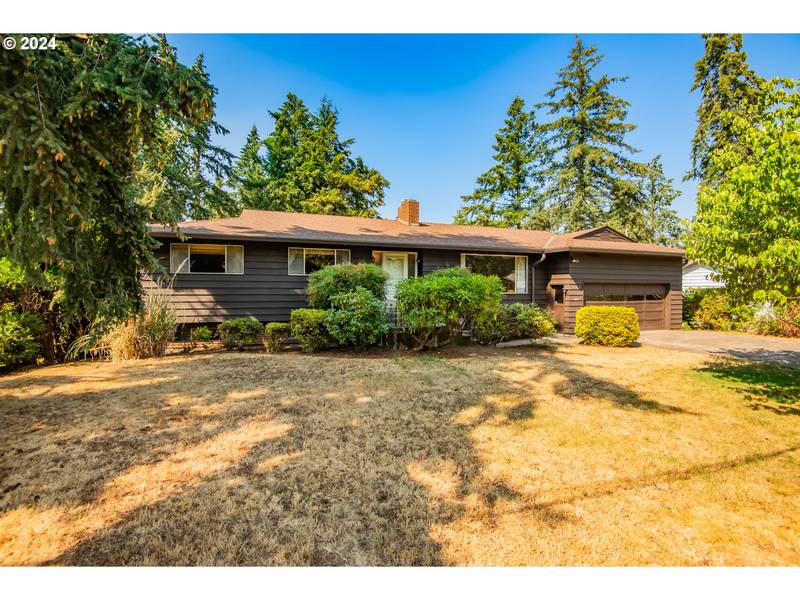 631 CHARMAN ST, Oregon City, OR 97045