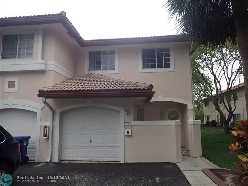 8965 NW 38th Dr, Coral Springs, FL 33065