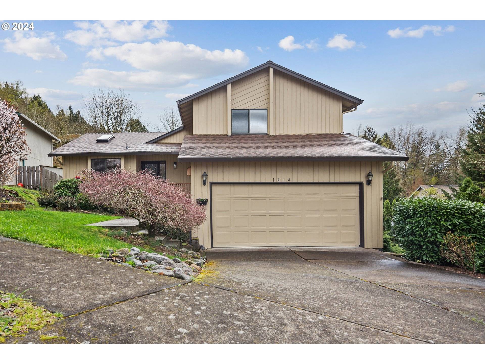 Gresham, OR 97080,1414 SW 14TH ST