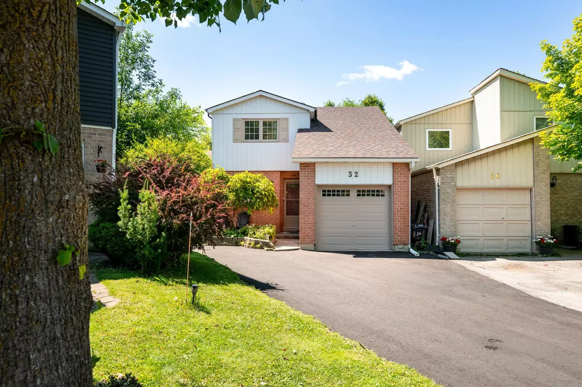 Orangeville, ON L9W 4B4,32 Darsam CT