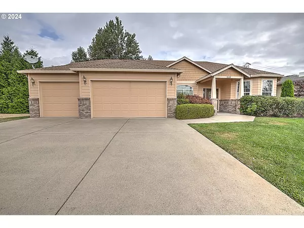 2115 SE 12TH AVE, Camas, WA 98607