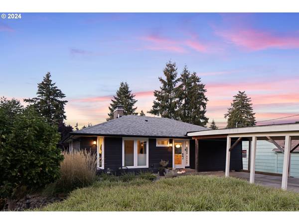 1327 CEDAR ST, Lake Oswego, OR 97034